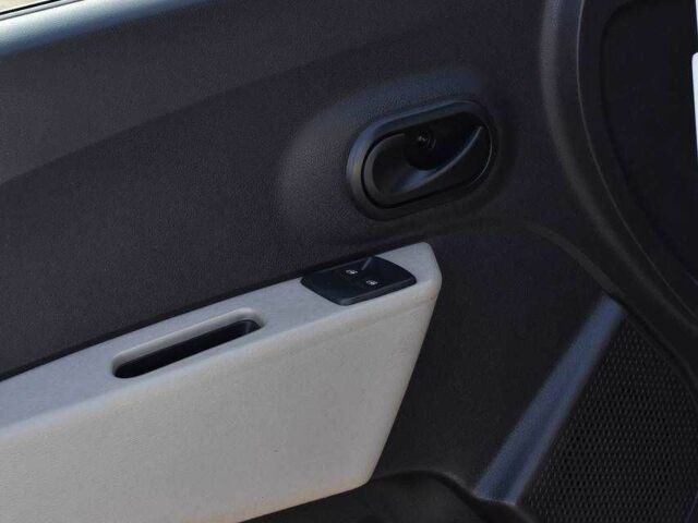 Белый Дачия Другая, объемом двигателя 1.6 л и пробегом 170 тыс. км за 7499 $, фото 9 на Automoto.ua