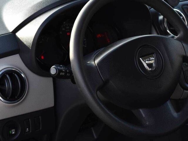 Белый Дачия Другая, объемом двигателя 1.6 л и пробегом 170 тыс. км за 7499 $, фото 7 на Automoto.ua