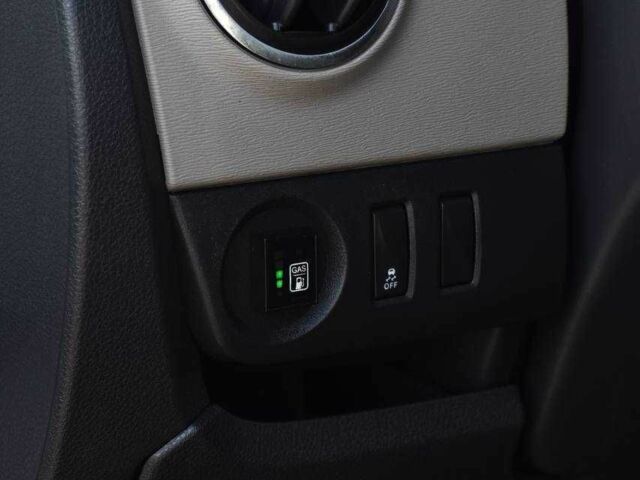 Белый Дачия Другая, объемом двигателя 1.6 л и пробегом 170 тыс. км за 7499 $, фото 8 на Automoto.ua