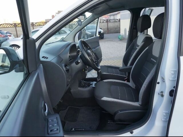 Белый Дачия Другая, объемом двигателя 1.6 л и пробегом 135 тыс. км за 7490 $, фото 15 на Automoto.ua