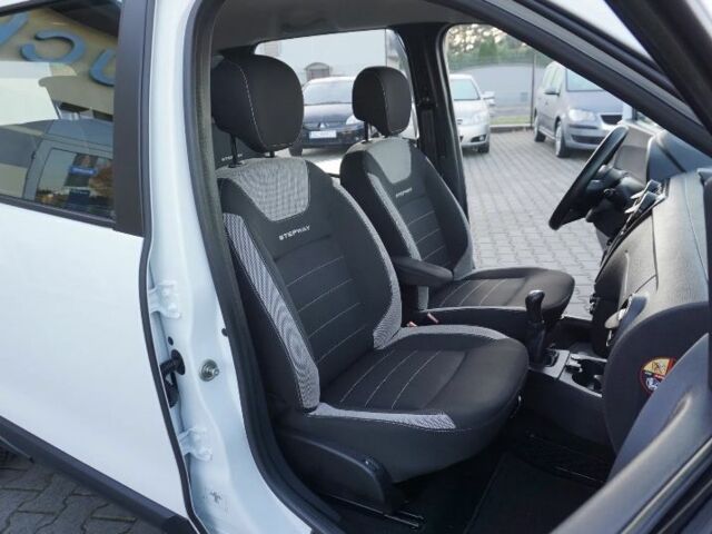 Белый Дачия Другая, объемом двигателя 1.6 л и пробегом 135 тыс. км за 7490 $, фото 19 на Automoto.ua