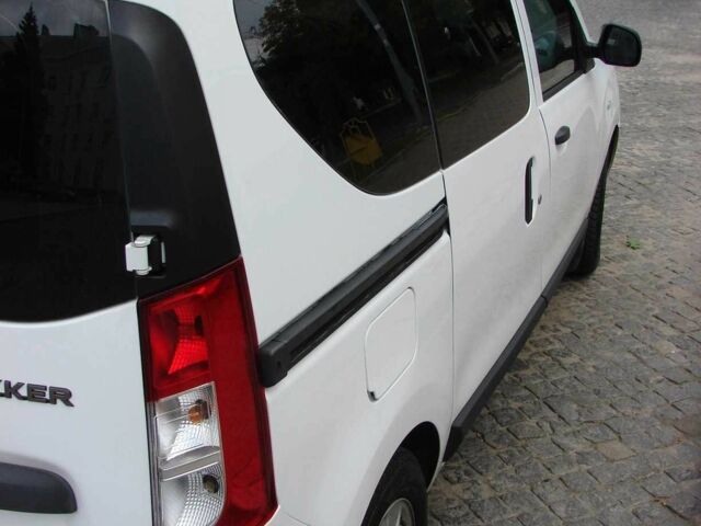 Білий Дачія Інша, об'ємом двигуна 1.3 л та пробігом 107 тис. км за 10200 $, фото 9 на Automoto.ua