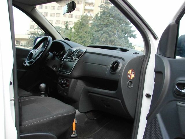 Білий Дачія Інша, об'ємом двигуна 1.3 л та пробігом 107 тис. км за 10200 $, фото 11 на Automoto.ua