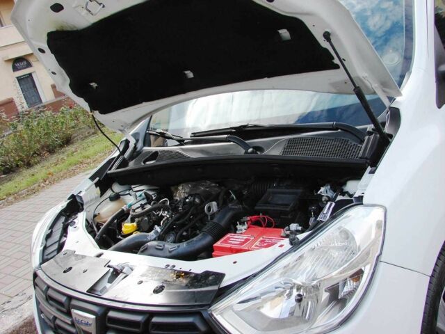 Білий Дачія Інша, об'ємом двигуна 1.3 л та пробігом 107 тис. км за 10200 $, фото 22 на Automoto.ua