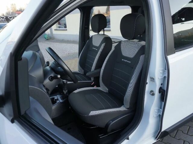 Белый Дачия Другая, объемом двигателя 1.6 л и пробегом 135 тыс. км за 7490 $, фото 14 на Automoto.ua