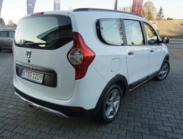 Белый Дачия Другая, объемом двигателя 1.6 л и пробегом 135 тыс. км за 7490 $, фото 4 на Automoto.ua