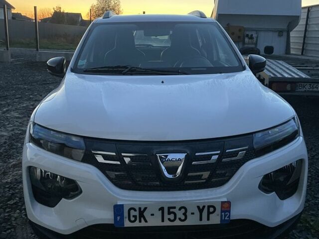 Белый Дачия Другая, объемом двигателя 0 л и пробегом 14 тыс. км за 7600 $, фото 1 на Automoto.ua