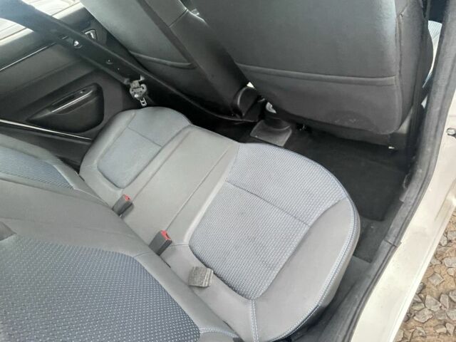 Белый Дачия Другая, объемом двигателя 0 л и пробегом 14 тыс. км за 7600 $, фото 4 на Automoto.ua