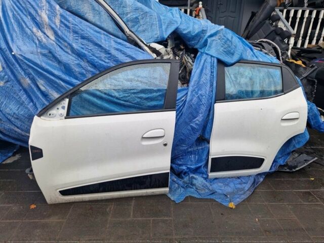 Белый Дачия Другая, объемом двигателя 0 л и пробегом 14 тыс. км за 7600 $, фото 7 на Automoto.ua