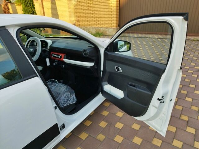 Белый Дачия Другая, объемом двигателя 0 л и пробегом 1 тыс. км за 16500 $, фото 14 на Automoto.ua