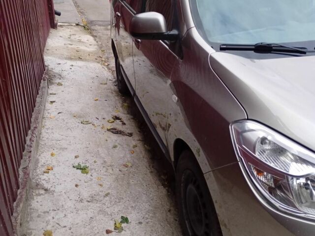 Бежевий Дачія Інша, об'ємом двигуна 1.2 л та пробігом 140 тис. км за 6000 $, фото 1 на Automoto.ua