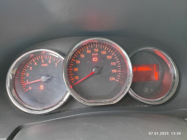 Черный Дачия Другая, объемом двигателя 1.5 л и пробегом 216 тыс. км за 7700 $, фото 6 на Automoto.ua