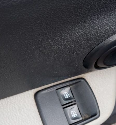 Коричневий Дачія Інша, об'ємом двигуна 1.6 л та пробігом 136 тис. км за 9300 $, фото 14 на Automoto.ua