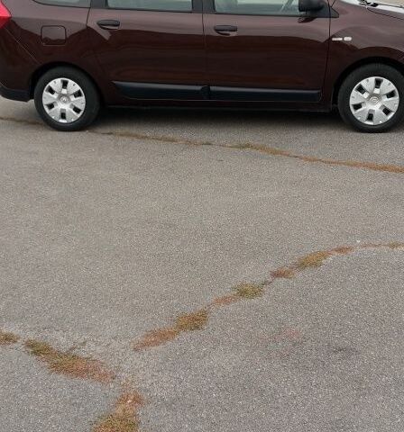 Коричневий Дачія Інша, об'ємом двигуна 1.6 л та пробігом 136 тис. км за 9300 $, фото 8 на Automoto.ua