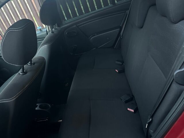 Красный Дачия Другая, объемом двигателя 1.5 л и пробегом 286 тыс. км за 5450 $, фото 11 на Automoto.ua