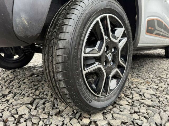 Серый Дачия Другая, объемом двигателя 0 л и пробегом 30 тыс. км за 9500 $, фото 5 на Automoto.ua