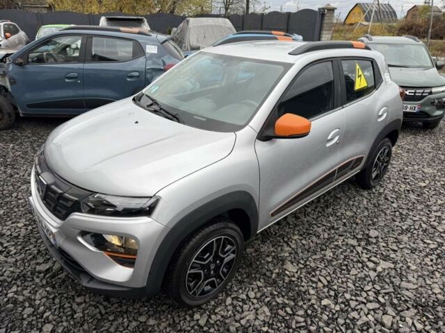 Серый Дачия Другая, объемом двигателя 0 л и пробегом 30 тыс. км за 9500 $, фото 4 на Automoto.ua