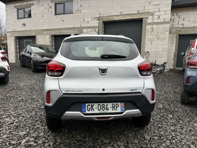 Серый Дачия Другая, объемом двигателя 0 л и пробегом 30 тыс. км за 9500 $, фото 2 на Automoto.ua