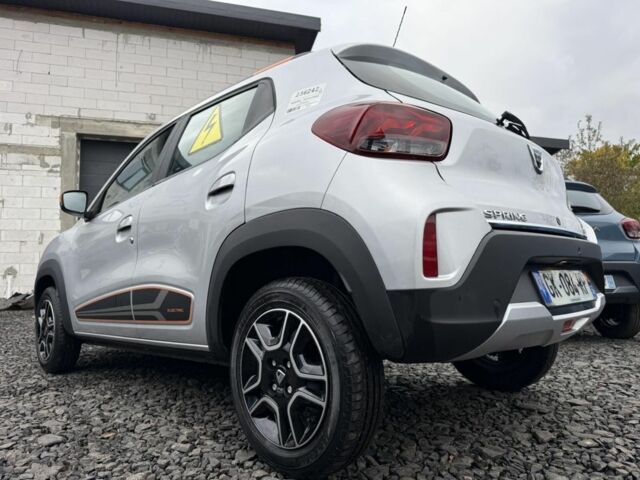 Серый Дачия Другая, объемом двигателя 0 л и пробегом 30 тыс. км за 9500 $, фото 6 на Automoto.ua