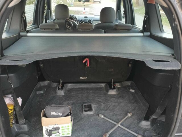 Серый Дачия Другая, объемом двигателя 1.5 л и пробегом 232 тыс. км за 7300 $, фото 1 на Automoto.ua