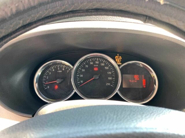 Дачия Другая 2012 в Виннице на Automoto.ua Серый Дачия Другая, объемом двигателя 1.5 л и пробегом 305 тыс. км за 6940 $, фото 16 на Automoto.ua