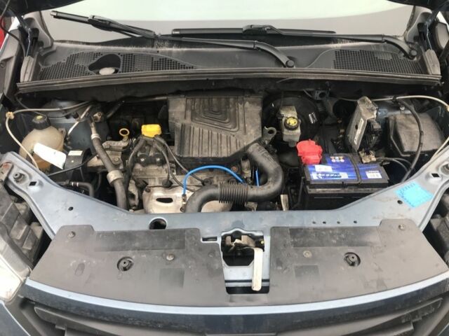 Серый Дачия Другая, объемом двигателя 1.6 л и пробегом 150 тыс. км за 5999 $, фото 6 на Automoto.ua