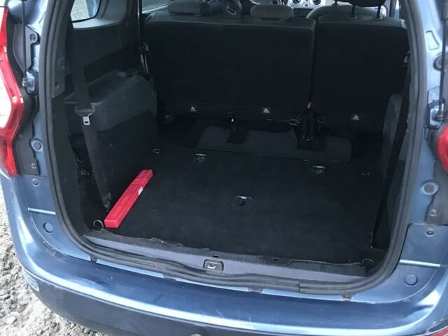 Серый Дачия Другая, объемом двигателя 1.6 л и пробегом 150 тыс. км за 5999 $, фото 2 на Automoto.ua