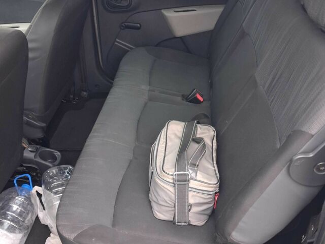 Серый Дачия Другая, объемом двигателя 1.6 л и пробегом 240 тыс. км за 8200 $, фото 5 на Automoto.ua