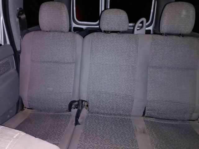 Серый Дачия Другая, объемом двигателя 1.6 л и пробегом 250 тыс. км за 3000 $, фото 7 на Automoto.ua