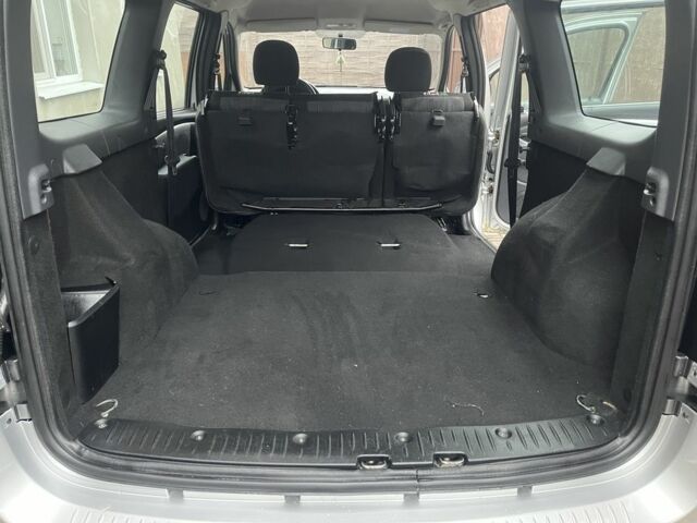 Серый Дачия Другая, объемом двигателя 1.6 л и пробегом 96 тыс. км за 6200 $, фото 17 на Automoto.ua