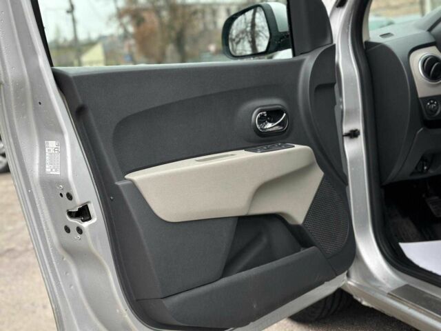 Серый Дачия Другая, объемом двигателя 1.5 л и пробегом 305 тыс. км за 6430 $, фото 16 на Automoto.ua