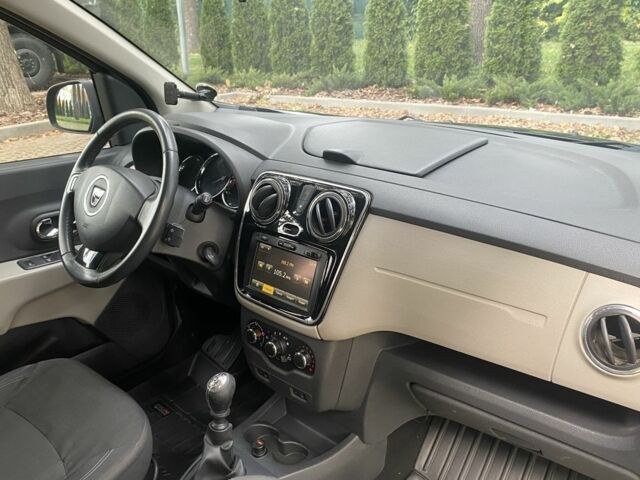 Дачия Другая 2012 в Харькове на Automoto.ua Серый Дачия Другая, объемом двигателя 1.5 л и пробегом 215 тыс. км за 7850 $, фото 7 на Automoto.ua