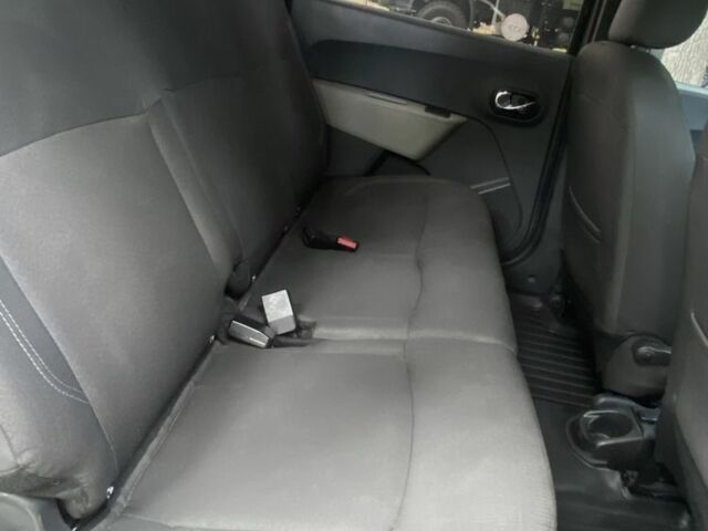 Дачия Другая 2012 в Харькове на Automoto.ua Серый Дачия Другая, объемом двигателя 1.5 л и пробегом 215 тыс. км за 7850 $, фото 6 на Automoto.ua