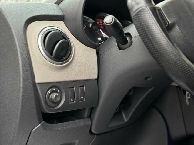 Серый Дачия Другая, объемом двигателя 1.5 л и пробегом 305 тыс. км за 6430 $, фото 18 на Automoto.ua