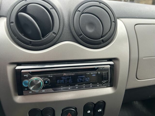 Синій Дачія Інша, об'ємом двигуна 1.4 л та пробігом 117 тис. км за 5850 $, фото 3 на Automoto.ua