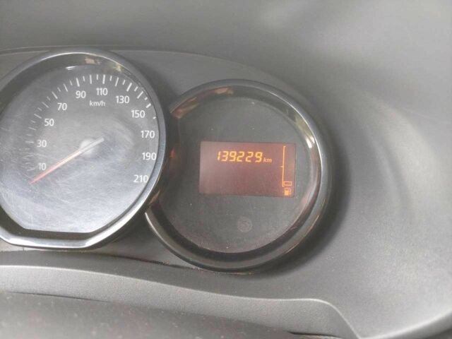 Синий Дачия Другая, объемом двигателя 1.6 л и пробегом 139 тыс. км за 8800 $, фото 9 на Automoto.ua