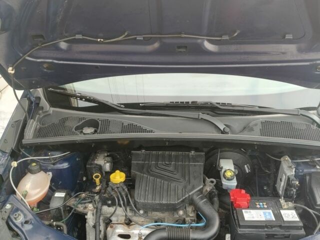 Синій Дачія Інша, об'ємом двигуна 1.6 л та пробігом 93 тис. км за 6600 $, фото 13 на Automoto.ua