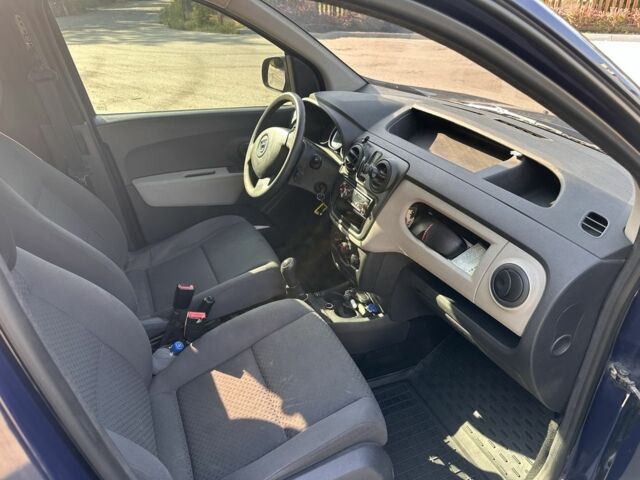 Синий Дачия Другая, объемом двигателя 1.6 л и пробегом 249 тыс. км за 6500 $, фото 5 на Automoto.ua