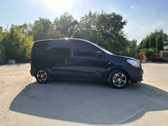 Синий Дачия Другая, объемом двигателя 1.6 л и пробегом 249 тыс. км за 6500 $, фото 1 на Automoto.ua