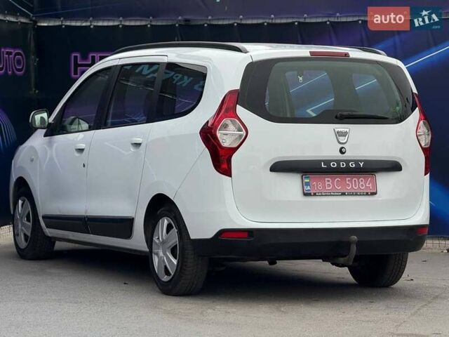 Білий Дачія Лоджі, об'ємом двигуна 1.5 л та пробігом 170 тис. км за 7199 $, фото 6 на Automoto.ua