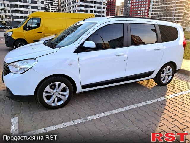 Белый Дачия Лоджи, объемом двигателя 1.2 л и пробегом 186 тыс. км за 5499 $, фото 4 на Automoto.ua