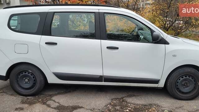Белый Дачия Лоджи, объемом двигателя 1.6 л и пробегом 225 тыс. км за 5900 $, фото 10 на Automoto.ua