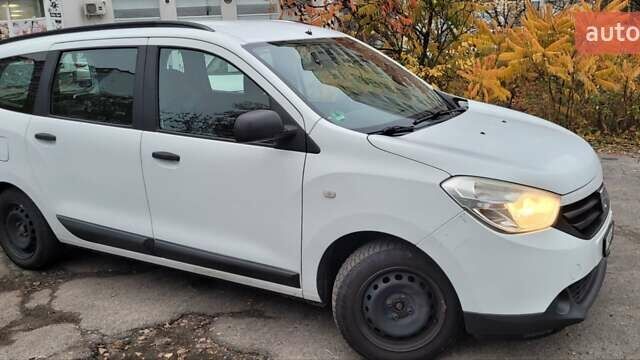 Белый Дачия Лоджи, объемом двигателя 1.6 л и пробегом 225 тыс. км за 5900 $, фото 8 на Automoto.ua