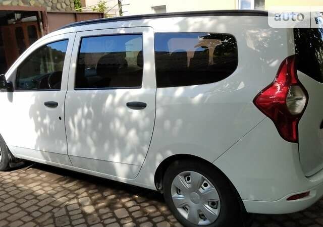 Білий Дачія Лоджі, об'ємом двигуна 1.6 л та пробігом 147 тис. км за 6000 $, фото 9 на Automoto.ua
