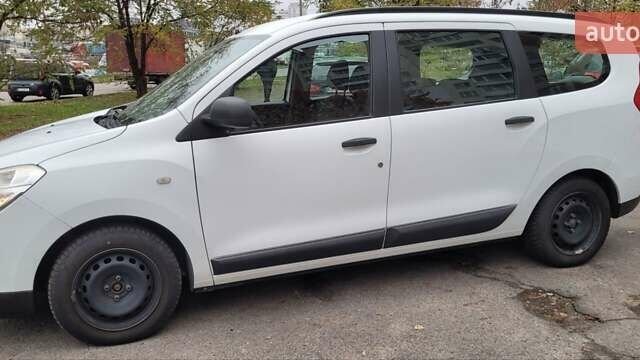 Белый Дачия Лоджи, объемом двигателя 1.6 л и пробегом 225 тыс. км за 5900 $, фото 3 на Automoto.ua