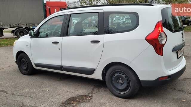 Белый Дачия Лоджи, объемом двигателя 1.6 л и пробегом 225 тыс. км за 5900 $, фото 2 на Automoto.ua