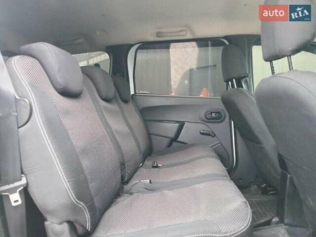 Дачия Лоджи 2015 в Львове на Automoto.ua Белый Дачия Лоджи, объемом двигателя 1.5 л и пробегом 134 тыс. км за 8990 $, фото 13 на Automoto.ua