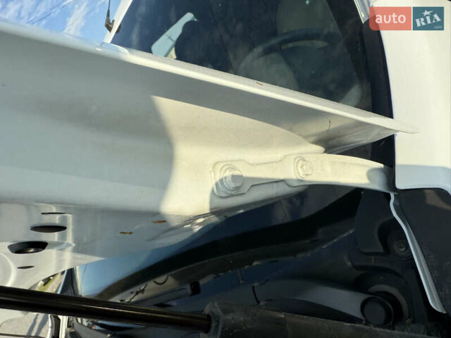 Білий Дачія Лоджі, об'ємом двигуна 1.5 л та пробігом 150 тис. км за 10899 $, фото 15 на Automoto.ua