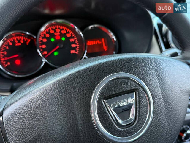 Белый Дачия Лоджи, объемом двигателя 1.6 л и пробегом 220 тыс. км за 5750 $, фото 34 на Automoto.ua