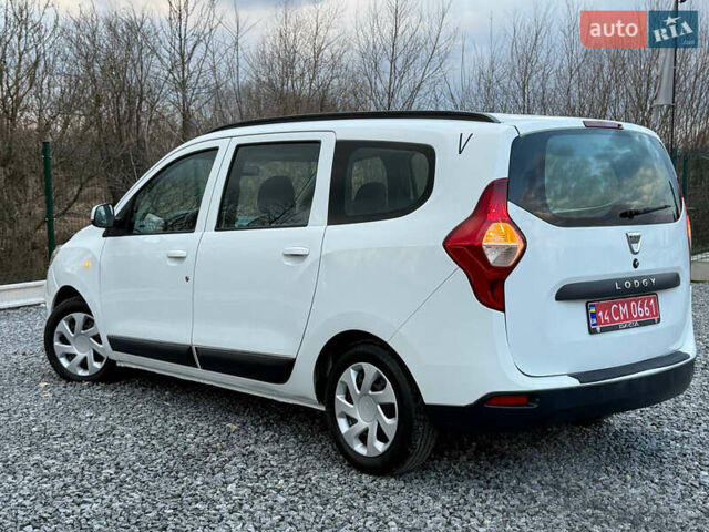 Белый Дачия Лоджи, объемом двигателя 1.6 л и пробегом 220 тыс. км за 5750 $, фото 18 на Automoto.ua